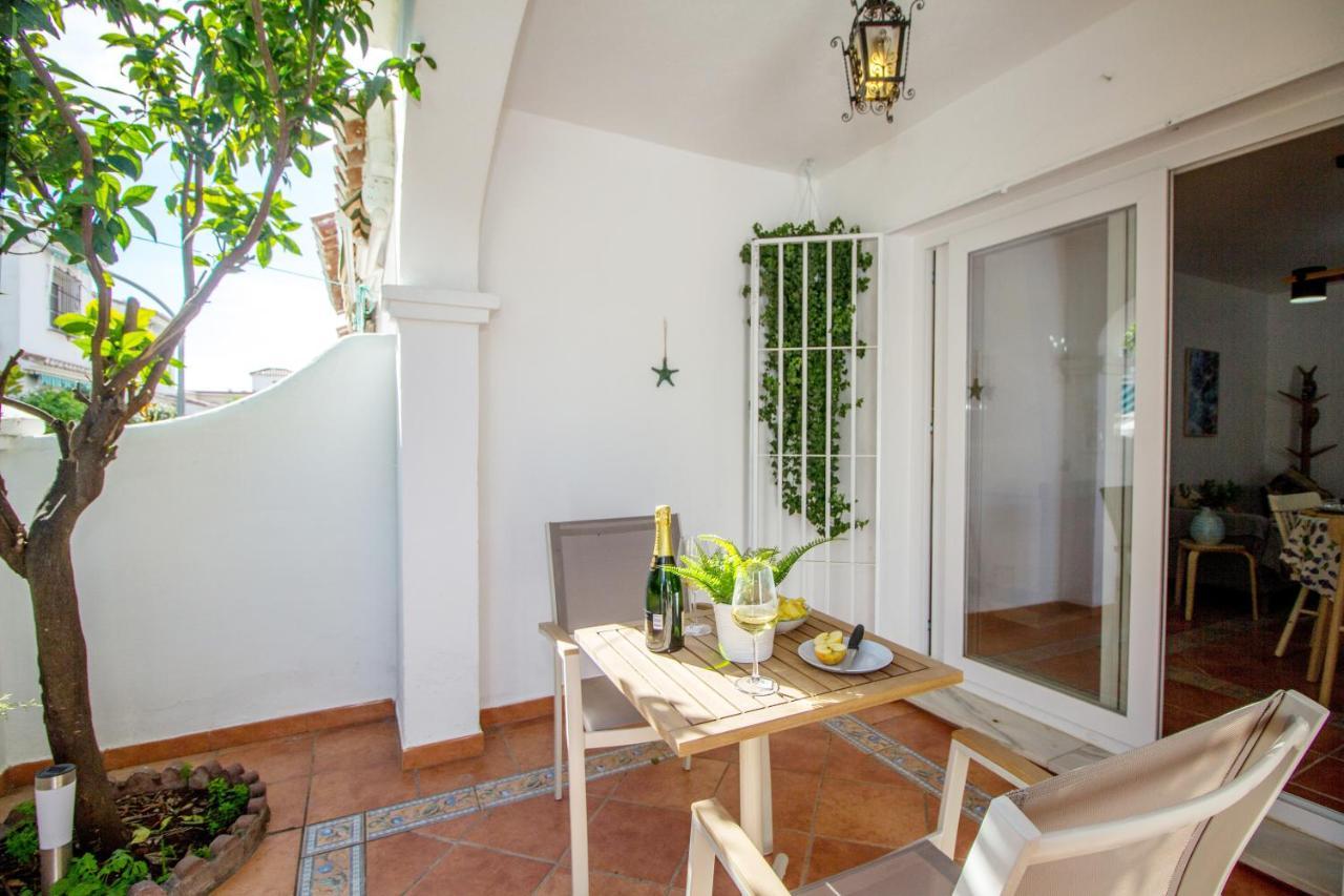 A Cozy And Elegant Townhouse Across The Beach Torre de Benagalbon Exterior foto